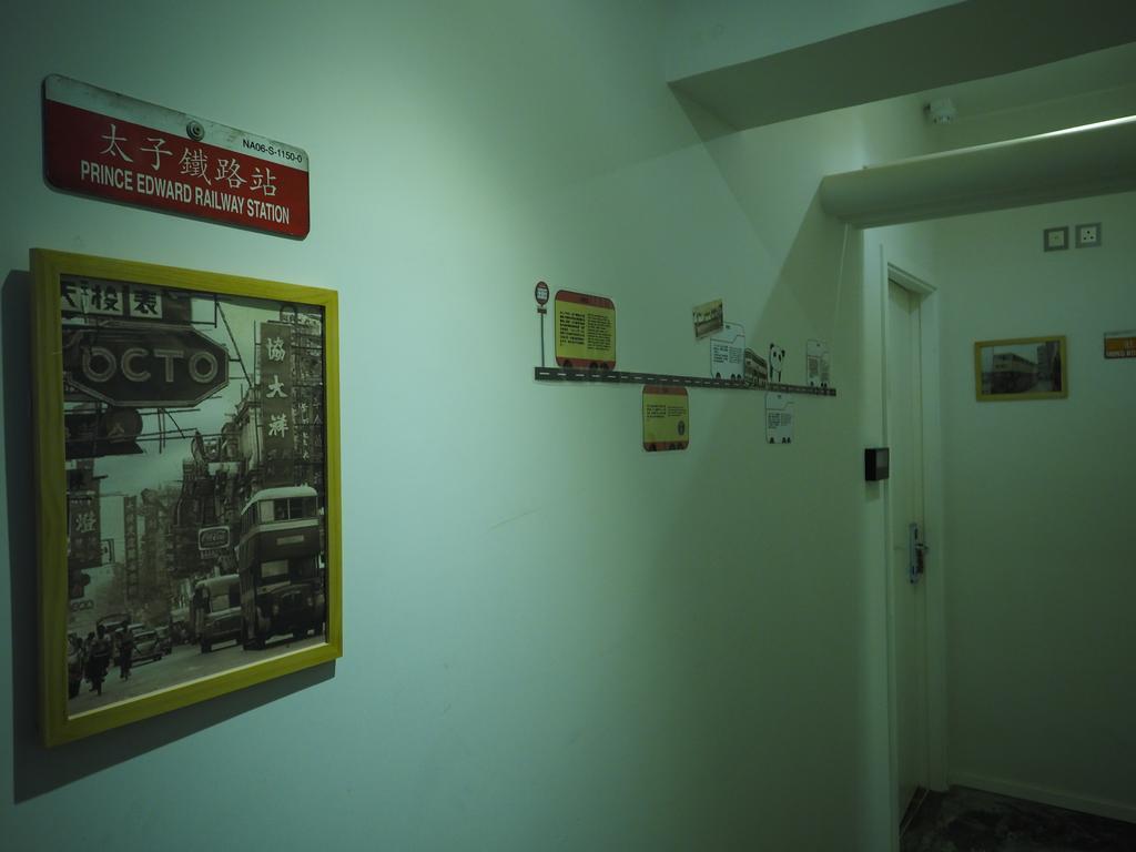 Panda'S Hostel - Hot Dog Bus Hong Kong Bagian luar foto